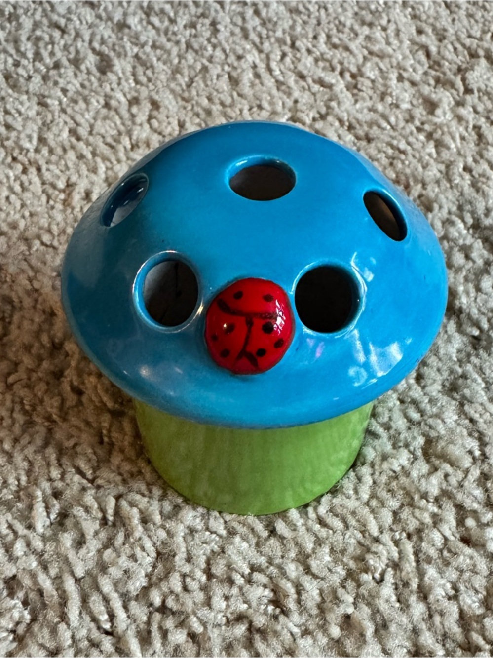 Vintage Pride Creations Mushroom Pencil Holder in Blue and Green